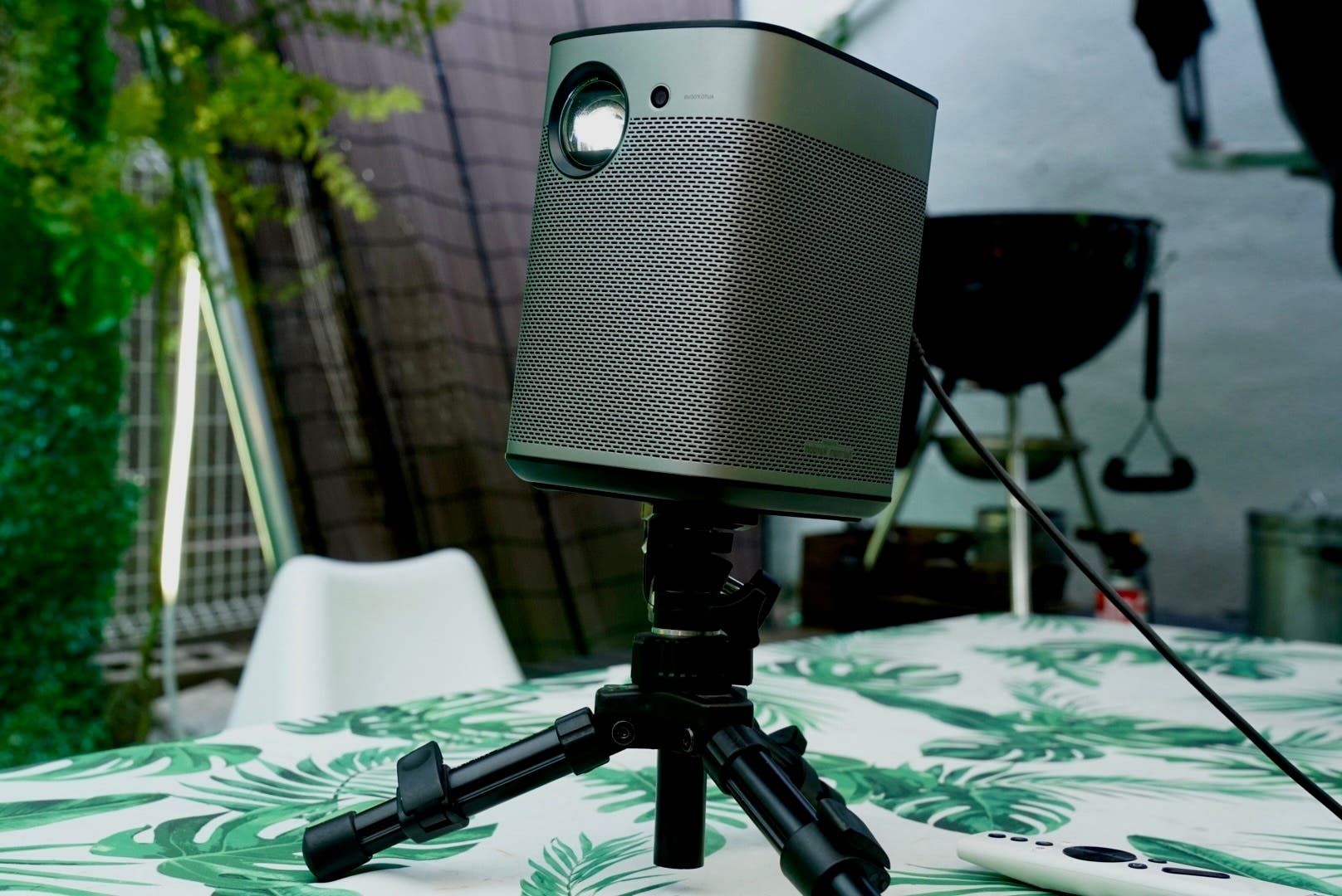 ポータブルプロジェクターの画像1