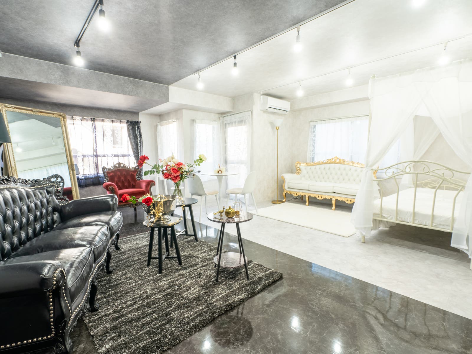 S−Studio大阪難波の内観