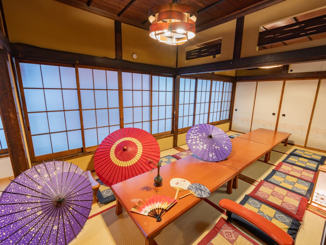 むすべや日本橋まどかの内観