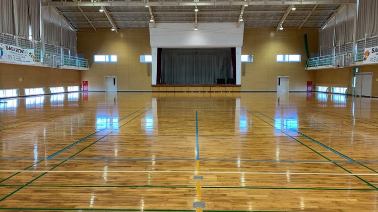 白石社会体育館の写真1