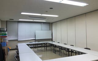 研修室 1(1F)