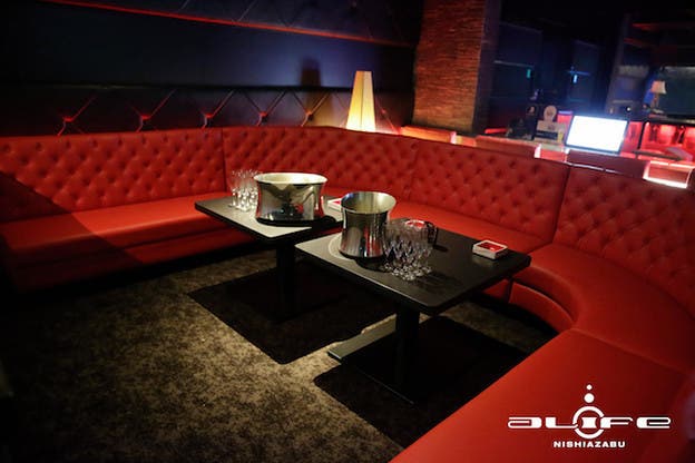 西麻布 広いフリースペースでパーティを Alife 2f スペースマーケット