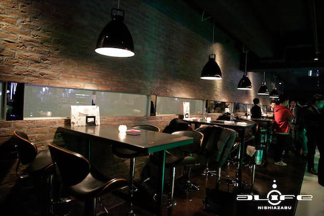 西麻布 広いフリースペースでパーティを Alife 2f スペースマーケット