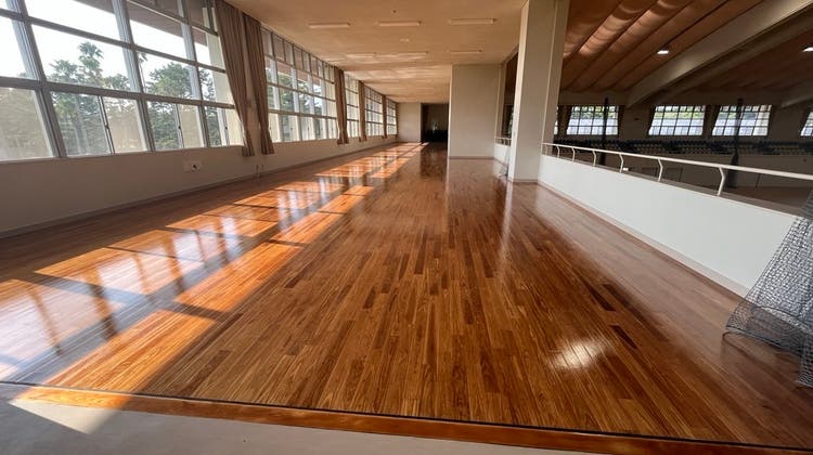 体育館2階卓球場の写真1