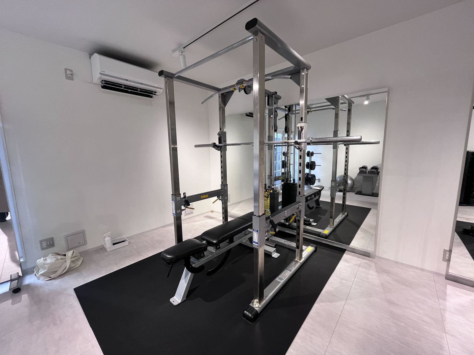 DEED六本木一丁目の内観