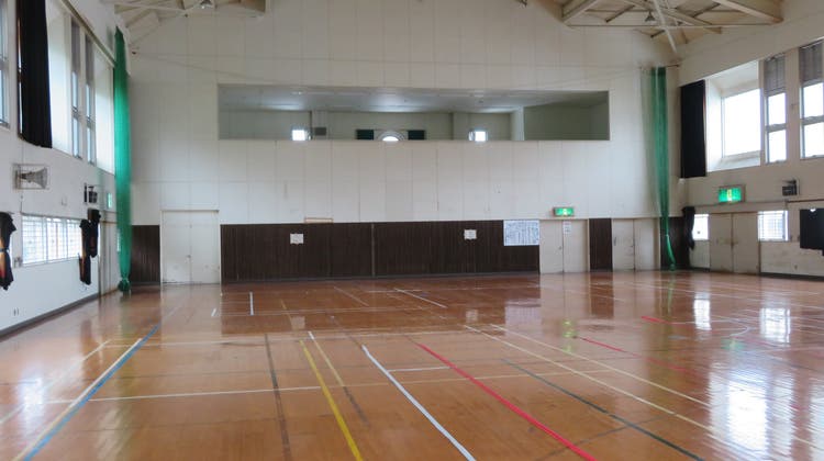 体育館(ステージ含む)の写真1
