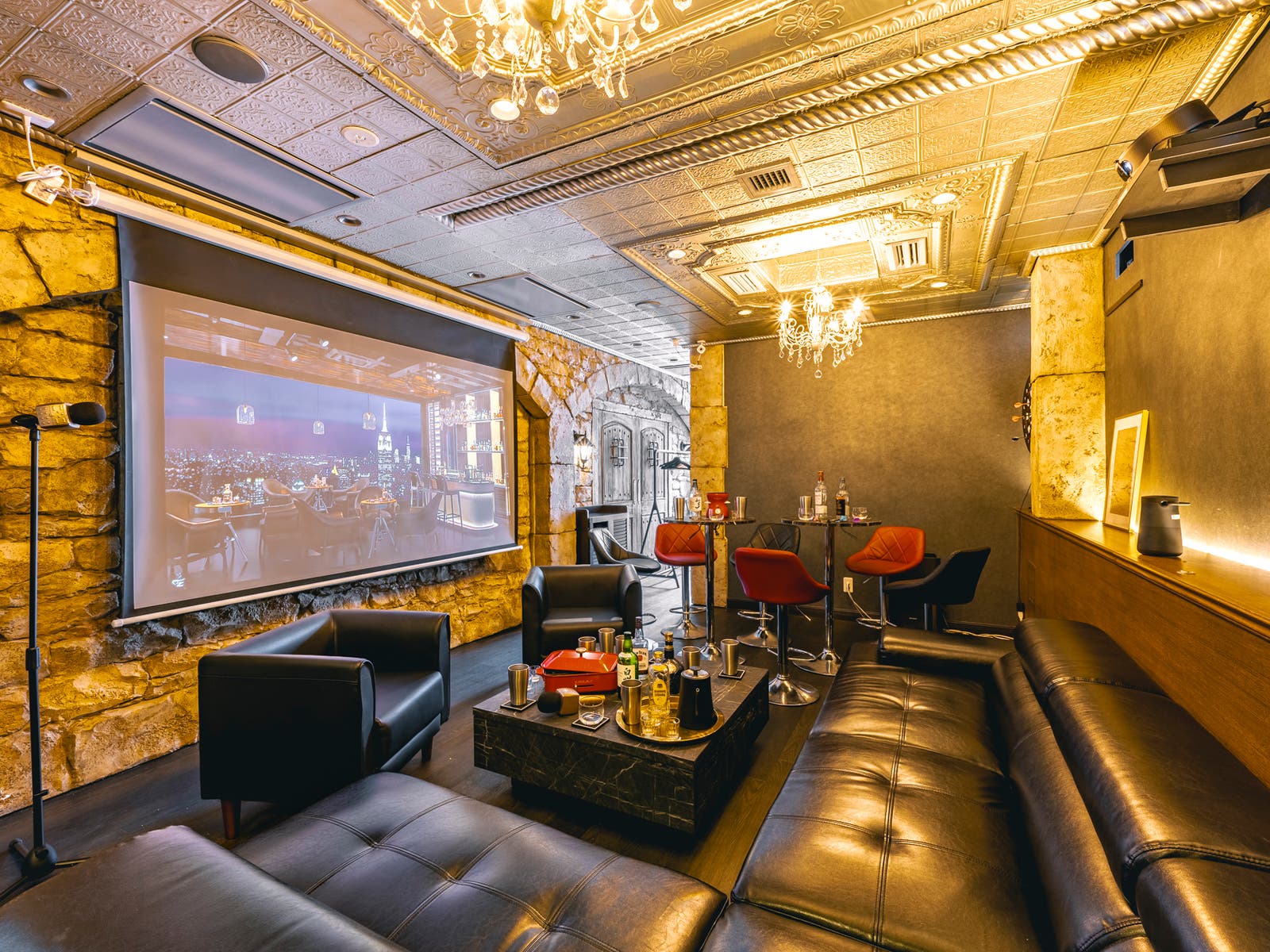 BRICKSPARLOR六本木の内観