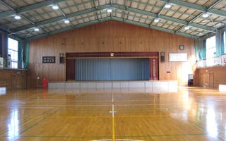 第二中学校 体育館