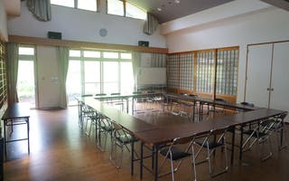 ホール(地域活動コーナー)