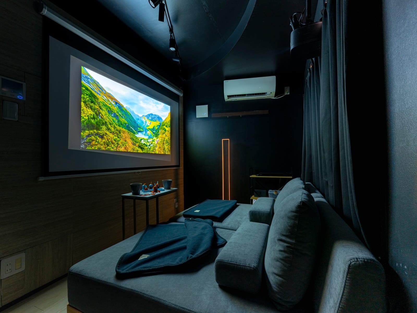 CINEMA北千住の内観