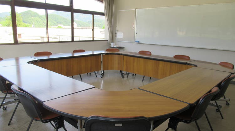 研修室(洋室)の写真1