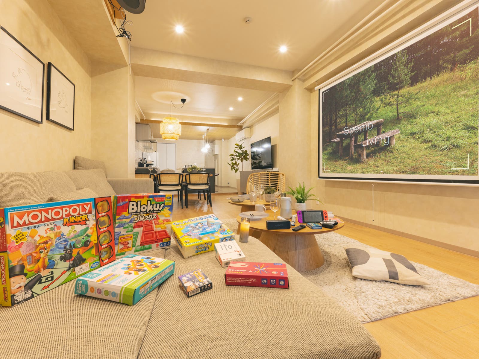 SpemoLiving新宿の内観