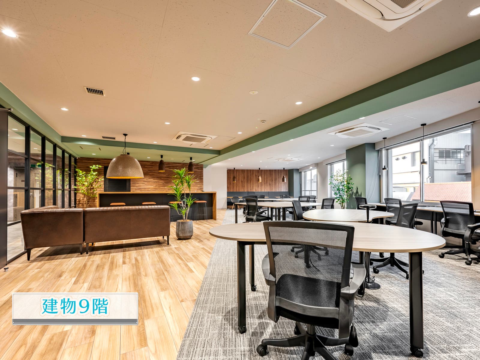 SpemoLounge池袋の内観