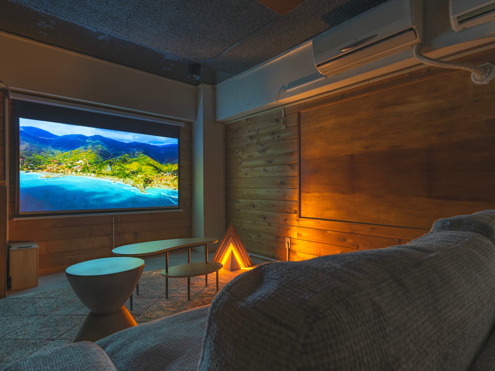 CINEMA日吉の内観