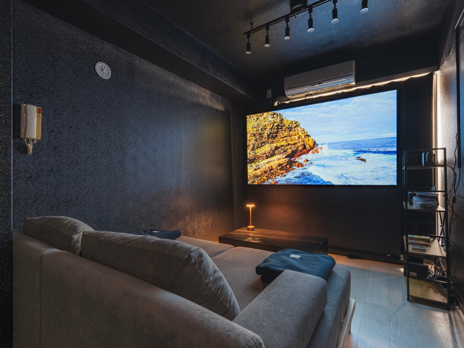 CINEMA池袋の内観