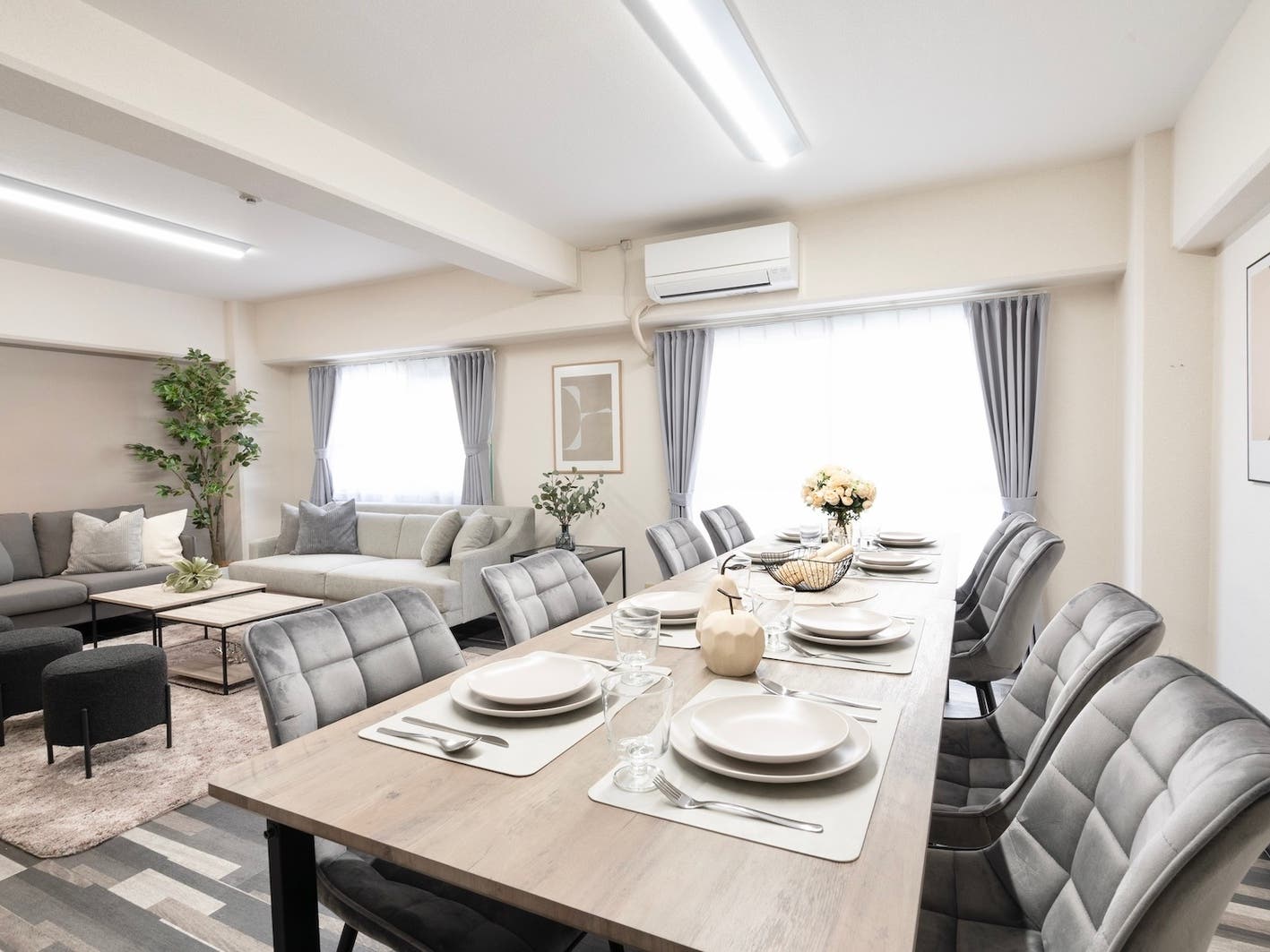 グレイス新大阪の内観