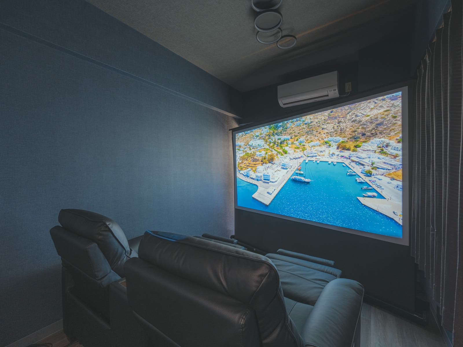 CINEMA川崎2ndの内観