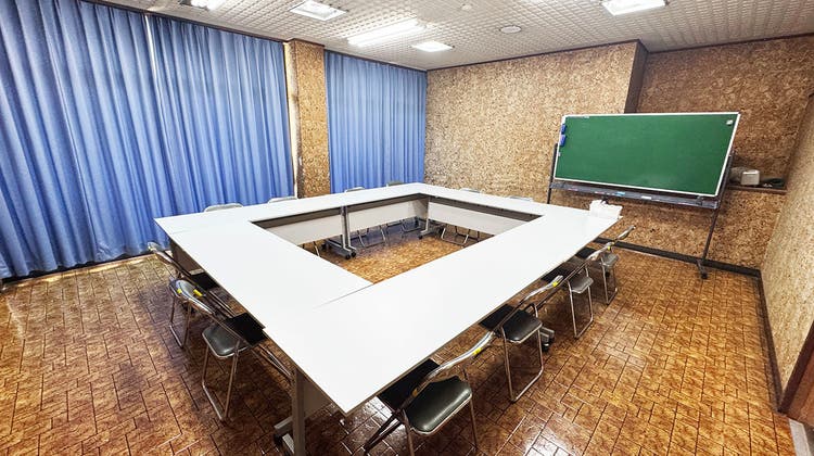 富岡支所 小会議室の写真1