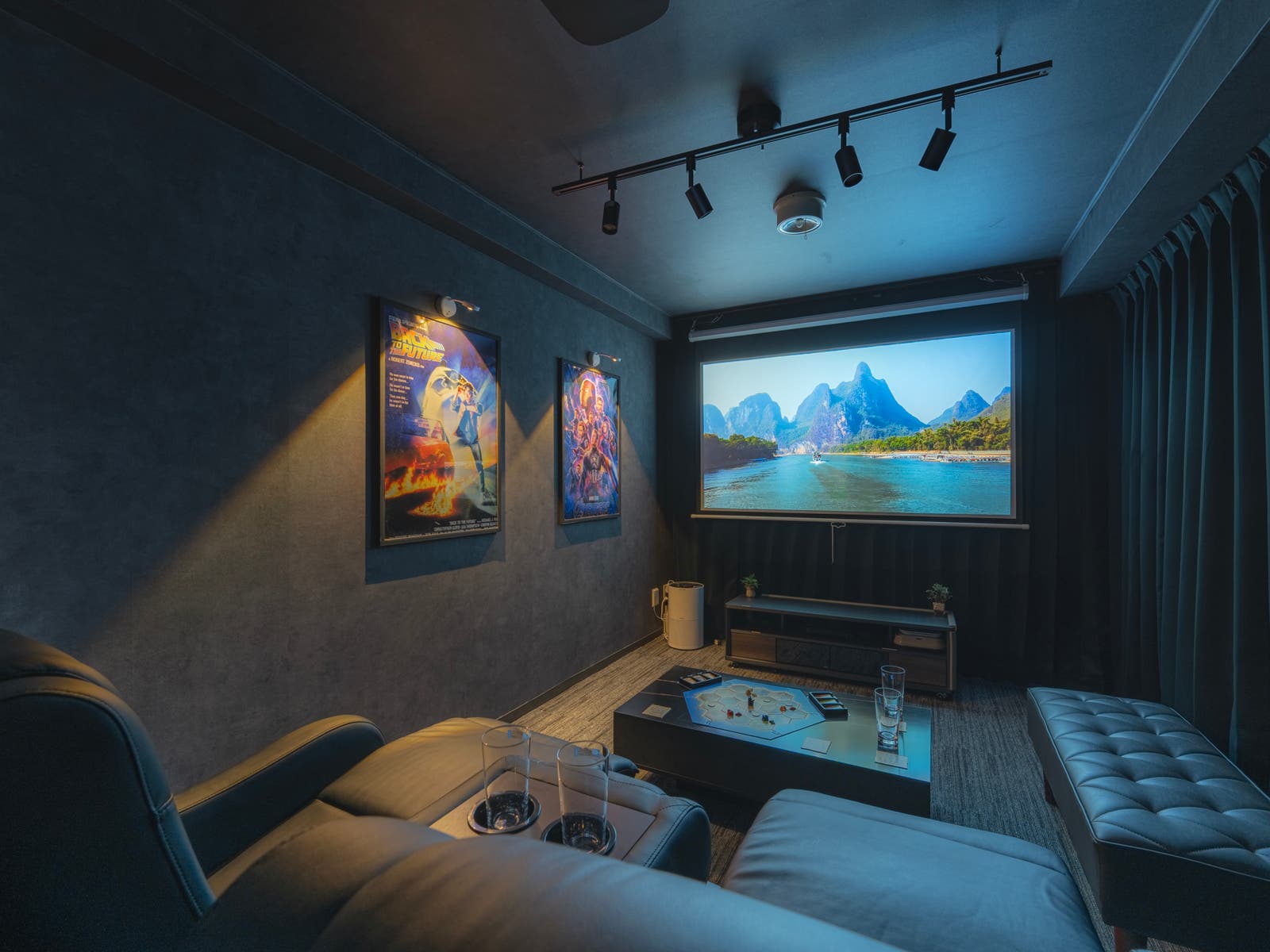 CINEMA川崎の内観