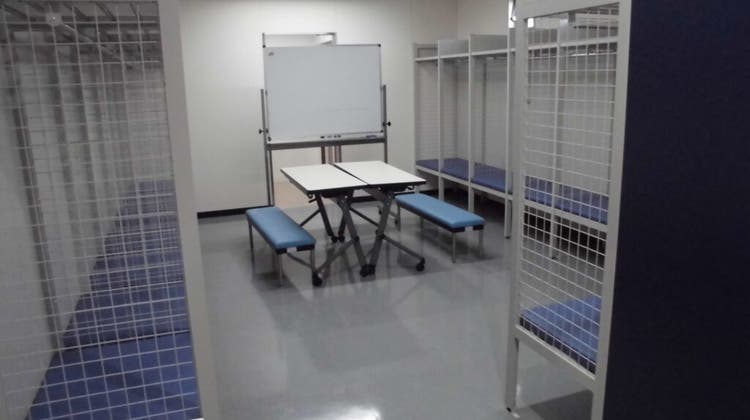 サッカー・ラグビー場 更衣室(B)(随時受付のみ)の写真1