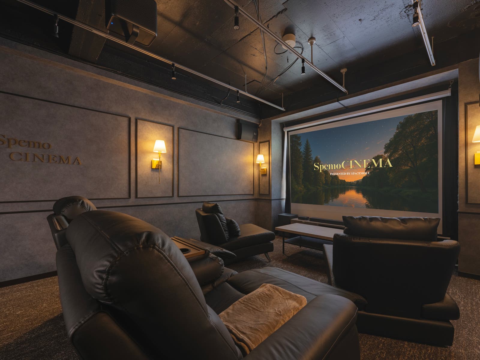 SpemoCINEMA神保町の内観