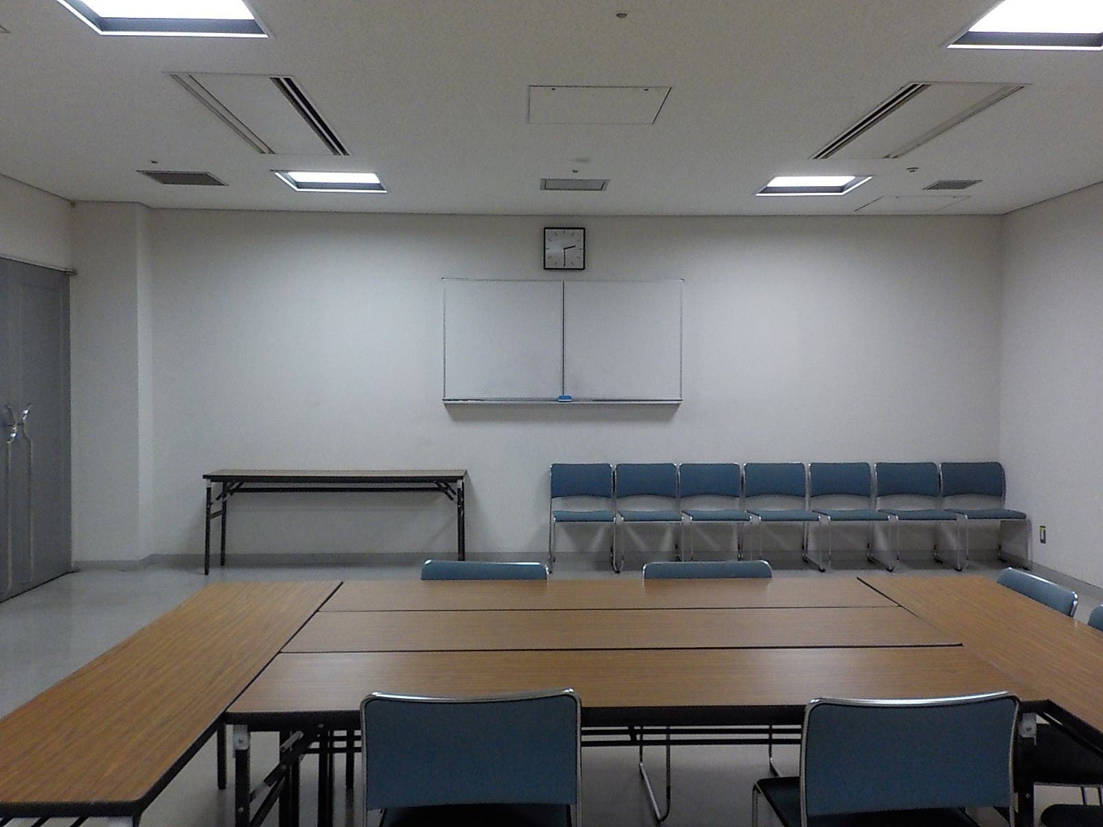 第４会議室