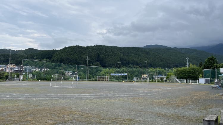 富岡第二小学校グラウンドの写真1