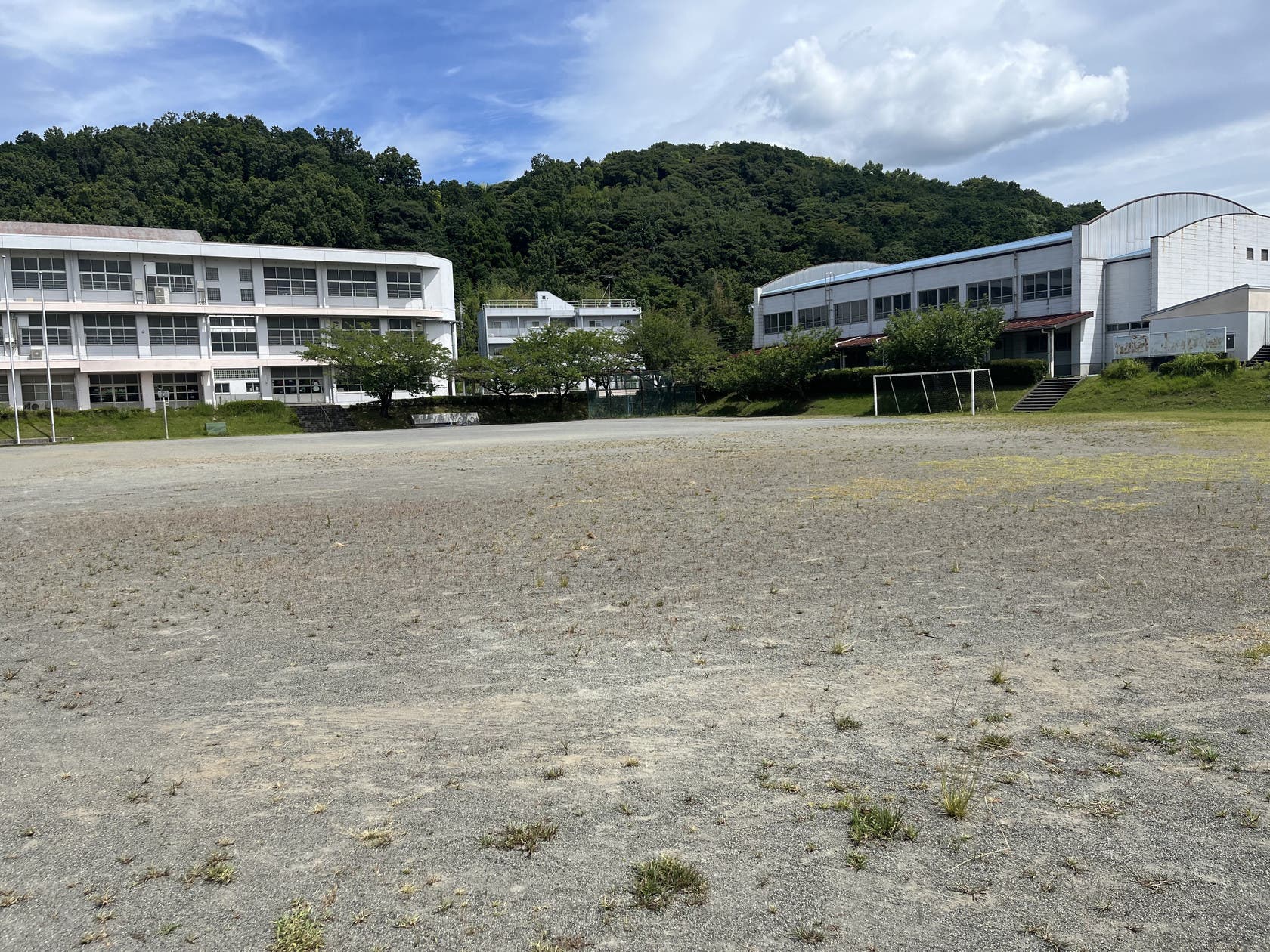 (旧)向田小学校グラウンド