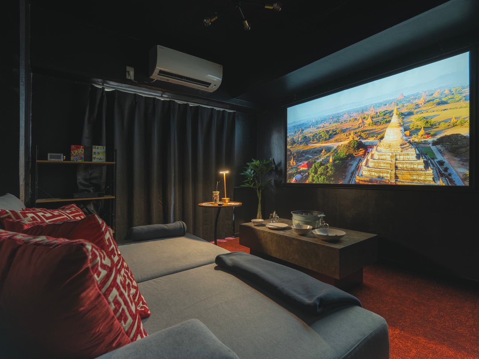 CINEMA横浜の内観