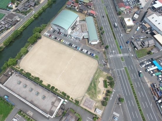 多目的広場（小学生以下のみ利用可）