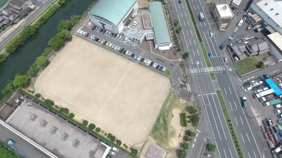 多目的広場(小学生以下のみ利用可)の写真1