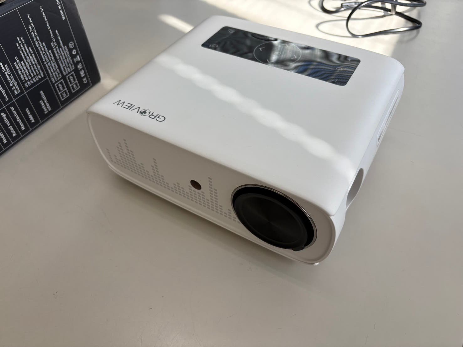 プロジェクターの画像1