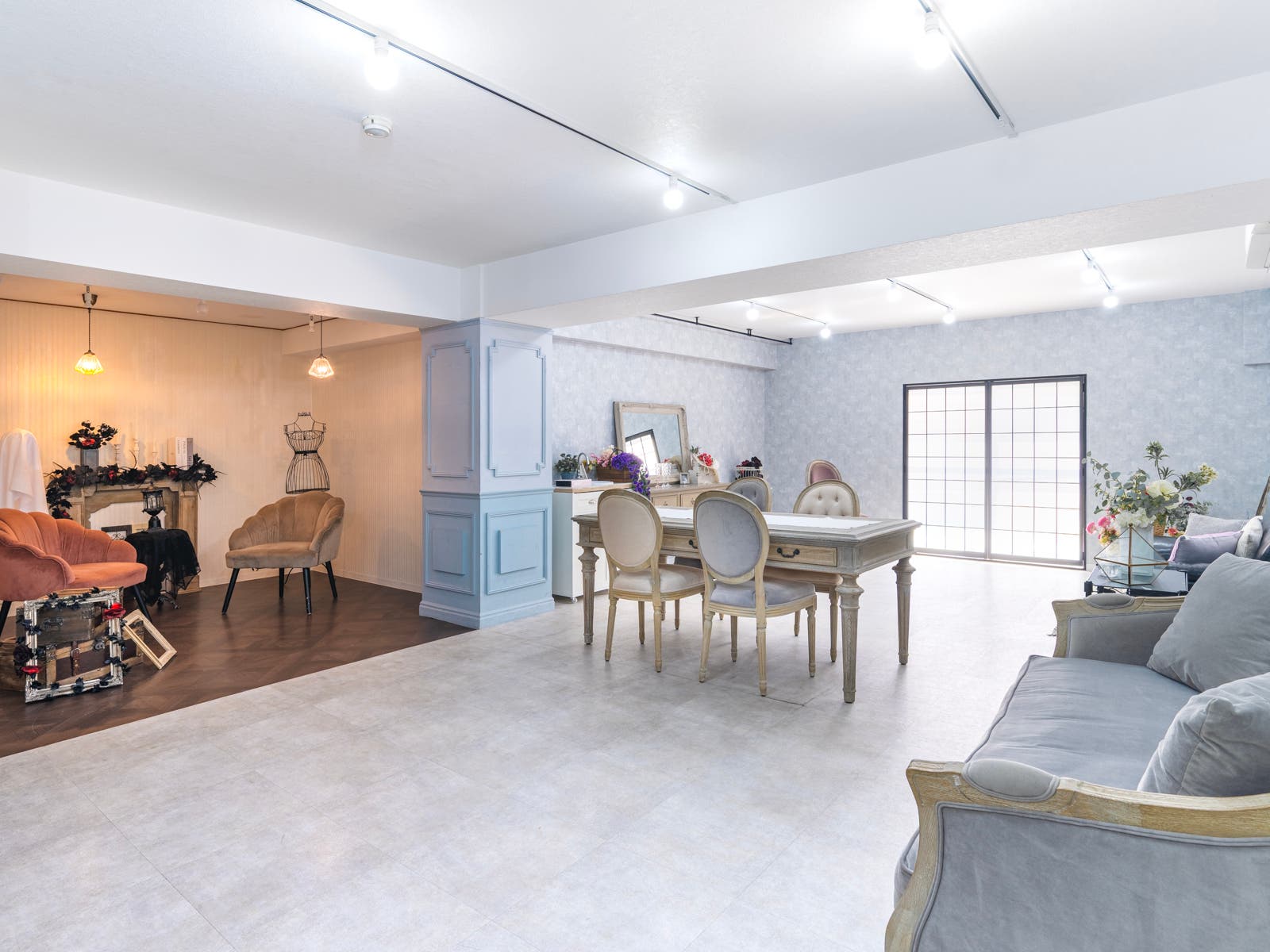 チェリッシュスタジオ 08号館の内観