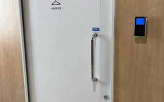 多目的室更衣室