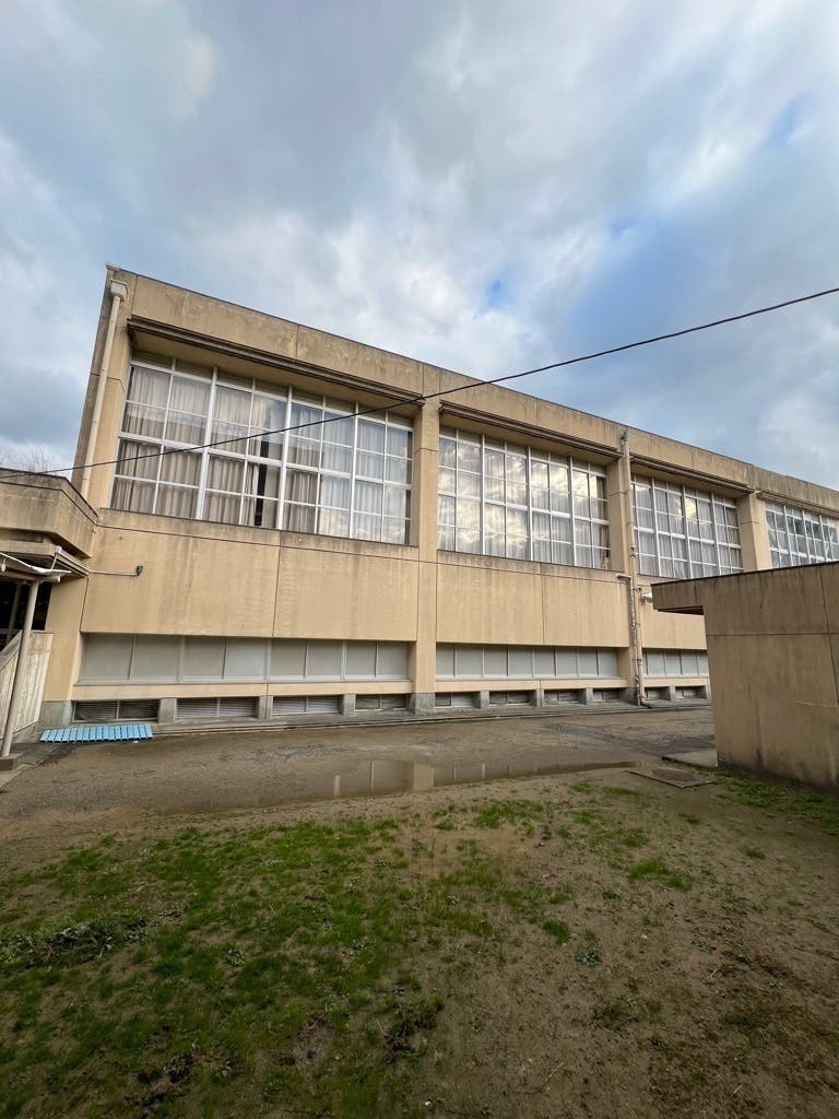 グラウンド（工事中により使用不可）