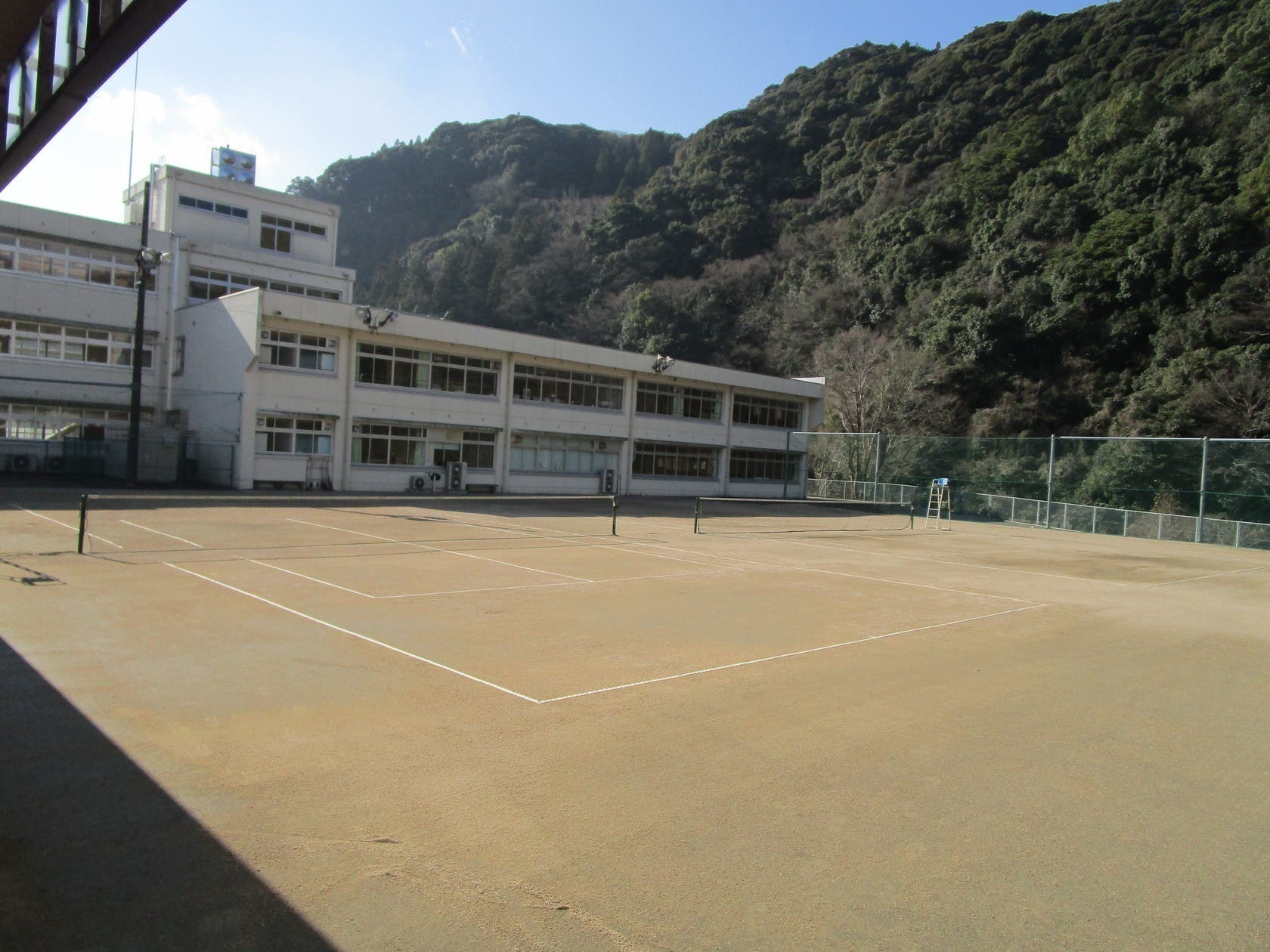 テニスコート