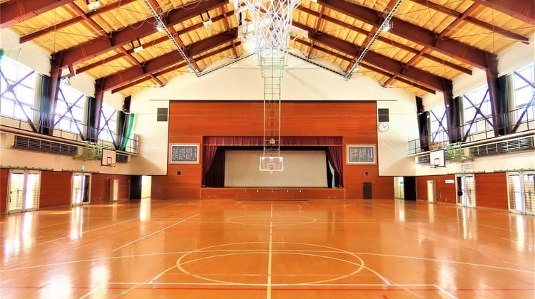 屋内運動場の写真1