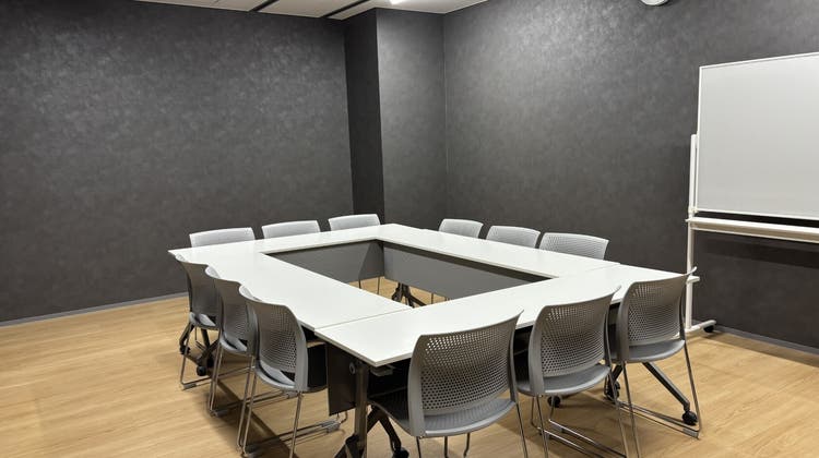 控室(兼会議室)の写真1