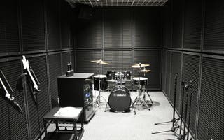 スタジオB