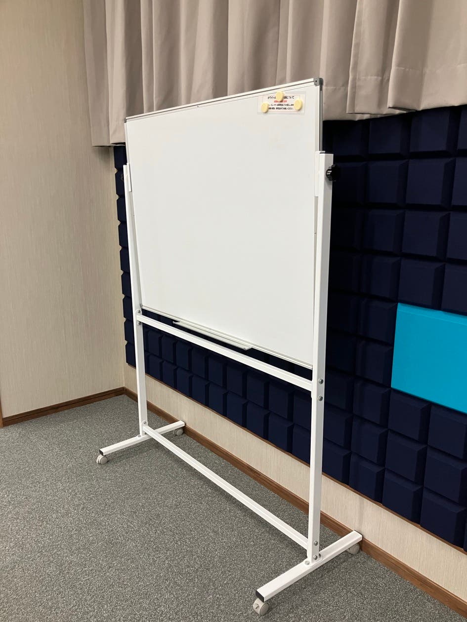 ホワイトボード　※（例）３時間使用の場合は、数量「３」を選択の画像1