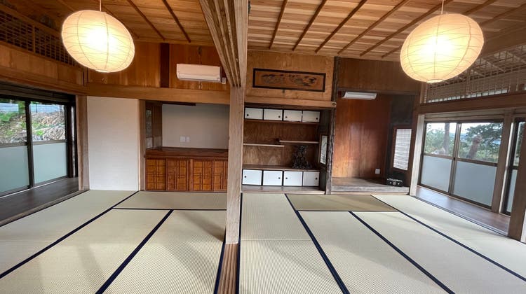 前里屋敷 A棟(南棟)の写真1