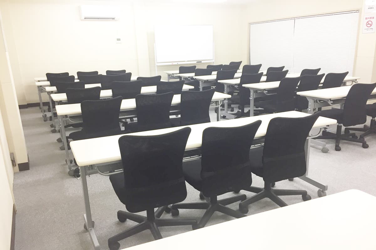 銀座 東銀座駅から駅近 徒歩3分 歌舞伎座すぐ裏 中規模会議室 36人まで 中規模なセミナー会議に最適 スペースマーケット 銀座 東銀座駅から駅近 徒歩3分 歌舞伎座すぐ裏 中規模会議室 36人まで 中規模なセミナー会議に最適 スペースマーケット