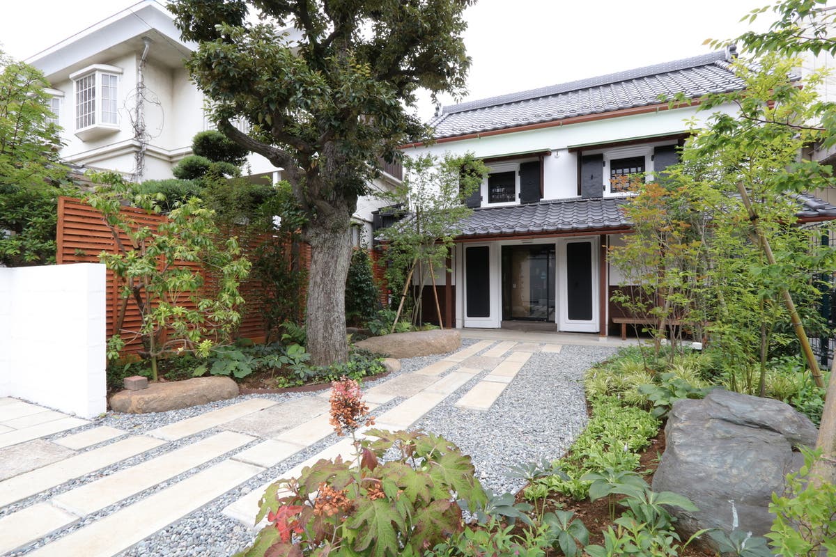 埼玉 草加 築150年の蔵をリノベーションしたカフェ レストラン 2階建て ワークショップ ライブ パーティー スペースマーケット