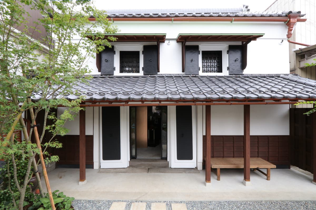 埼玉 草加 築150年の蔵をリノベーションしたカフェ レストラン 2階建て ワークショップ ライブ パーティー スペースマーケット