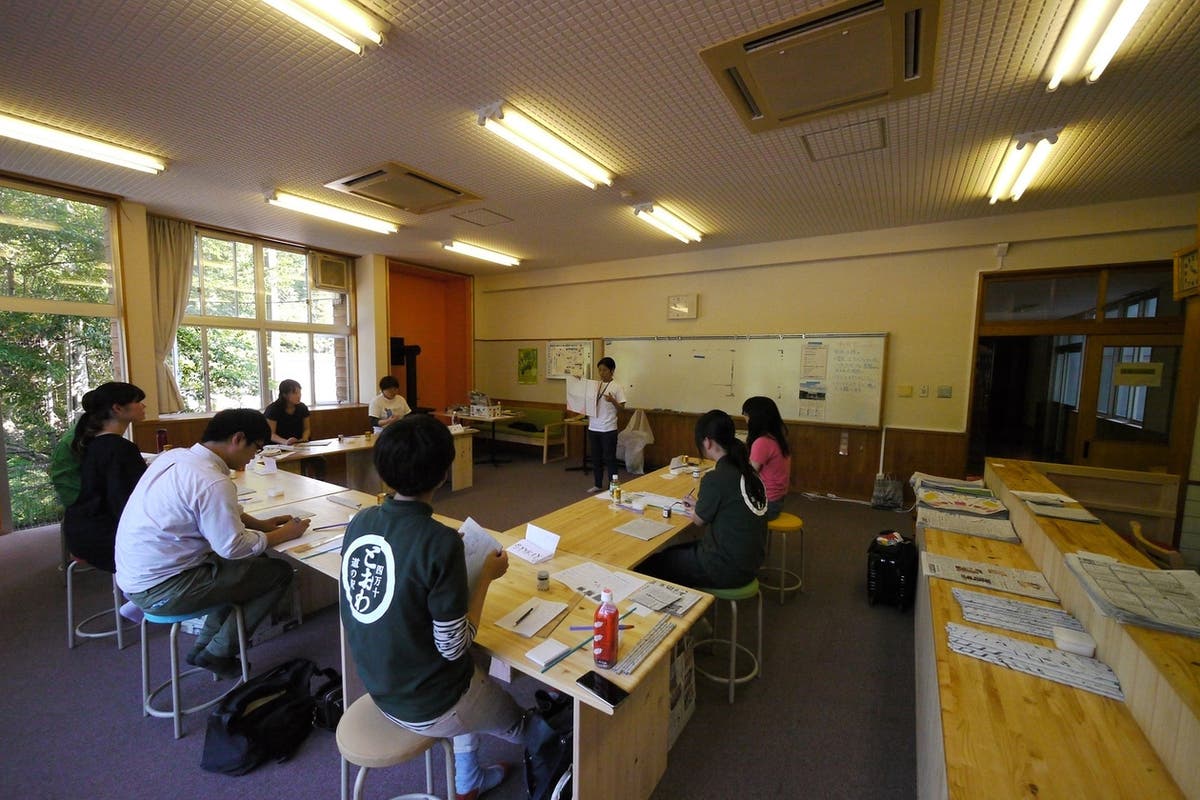 高知 四万十川 都会から離れた田舎の学校で自然の豊かさを感じながら会議 ワークショップ 食イベント スペースマーケット 高知 四万十川 都会から離れた田舎の学校で自然の豊かさを感じながら会議 ワークショップ 食イベント スペースマーケット