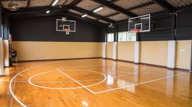 Qooop Fukuoka 福岡市東区にある小さな体育館 Qooop Fukuoka 福岡市東区にある小さな体育館