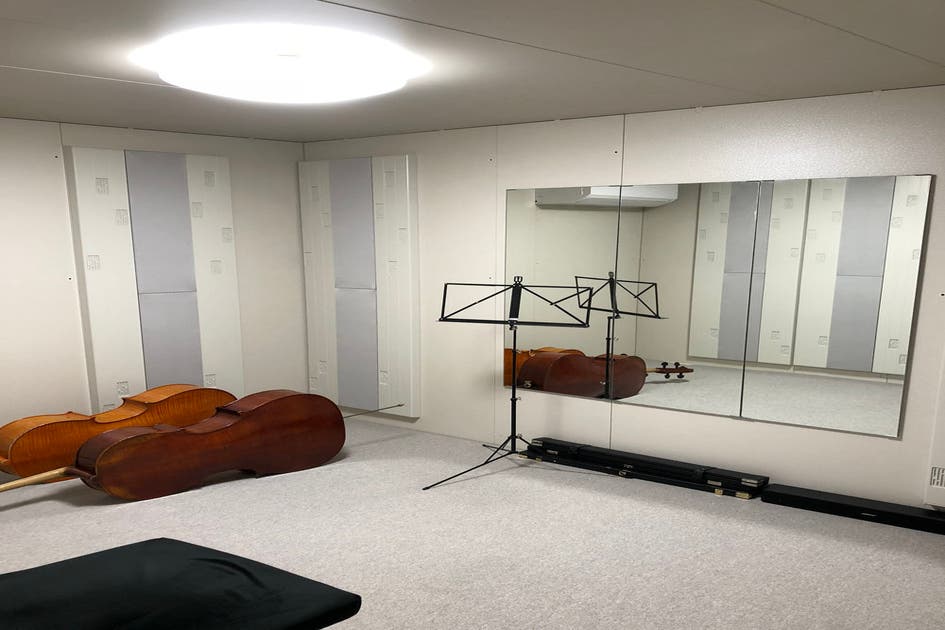 地下鉄花園町徒歩４分 ヤマハ セフィーノns4 3畳 防音室 レッスンや練習 アンサンブルに スペースマーケット