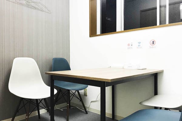 New 池袋駅1分 高速wifi C1出口が目の前 レンタルスペース 会議室 カラメル池袋西口店 スペースマーケット