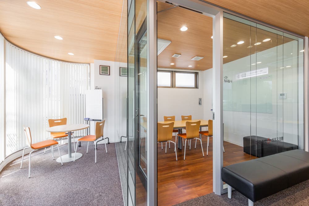 Na 東新宿 18年内装工事完了 清潔でおしゃれなガラス張り部屋 Room Na Amp 나 スペースマーケット Na 東新宿 18年内装工事完了 清潔でおしゃれなガラス張り部屋 Room Na Amp 나 スペースマーケット