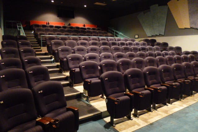 キャナルシティ博多 129席 映画館で 会社説明会 株主総会 講演会の企画はいかがですか スペースマーケット